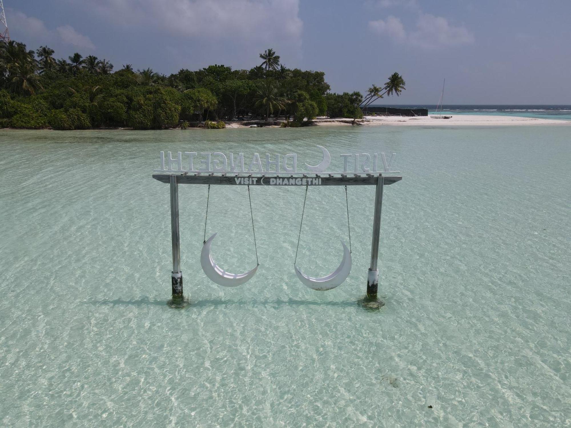 Island Scuba Inn Dhangethi Extérieur photo